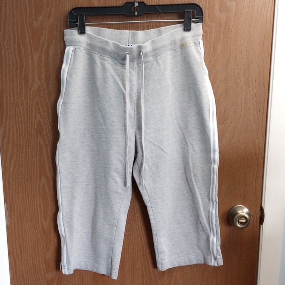 [20] Gray Jogger Sweatpants with White Stripes